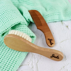 Wooden Brush and Comb with Personalised Name - CustomKings - 