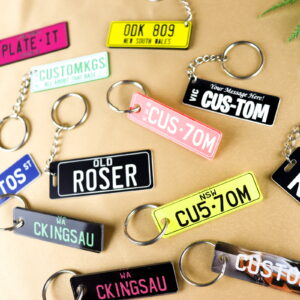 Plateit© licence plate keychain – engraved