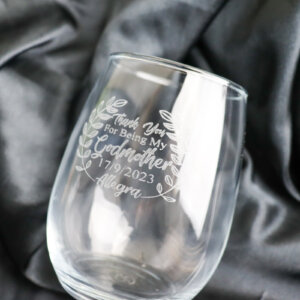 Stemless wine glass: godparent design