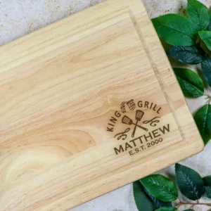 King of the grill personalised chopping board