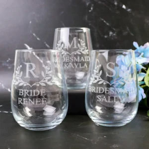 Bridesmaid stemless wine glasses for the bridal table