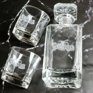 Personalised corporate boxed decanter set with two glasses 9 Personalised corporate vintage decanter with logo