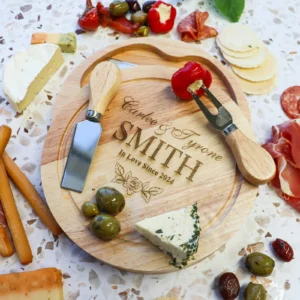 Rotating engraved married cheese set