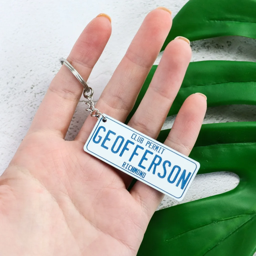 Licence plate key chains and keyrings 1 Club permit plateit© licence plate keychain