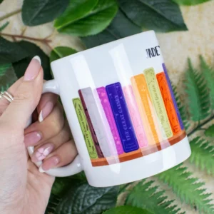 Reading bookshelf mug