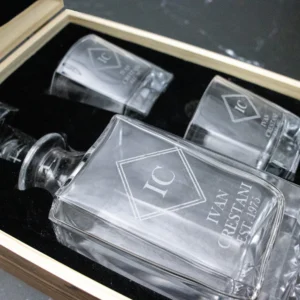 Bar Whiskey Vintage Boxed Decanter Set With Two Glasses