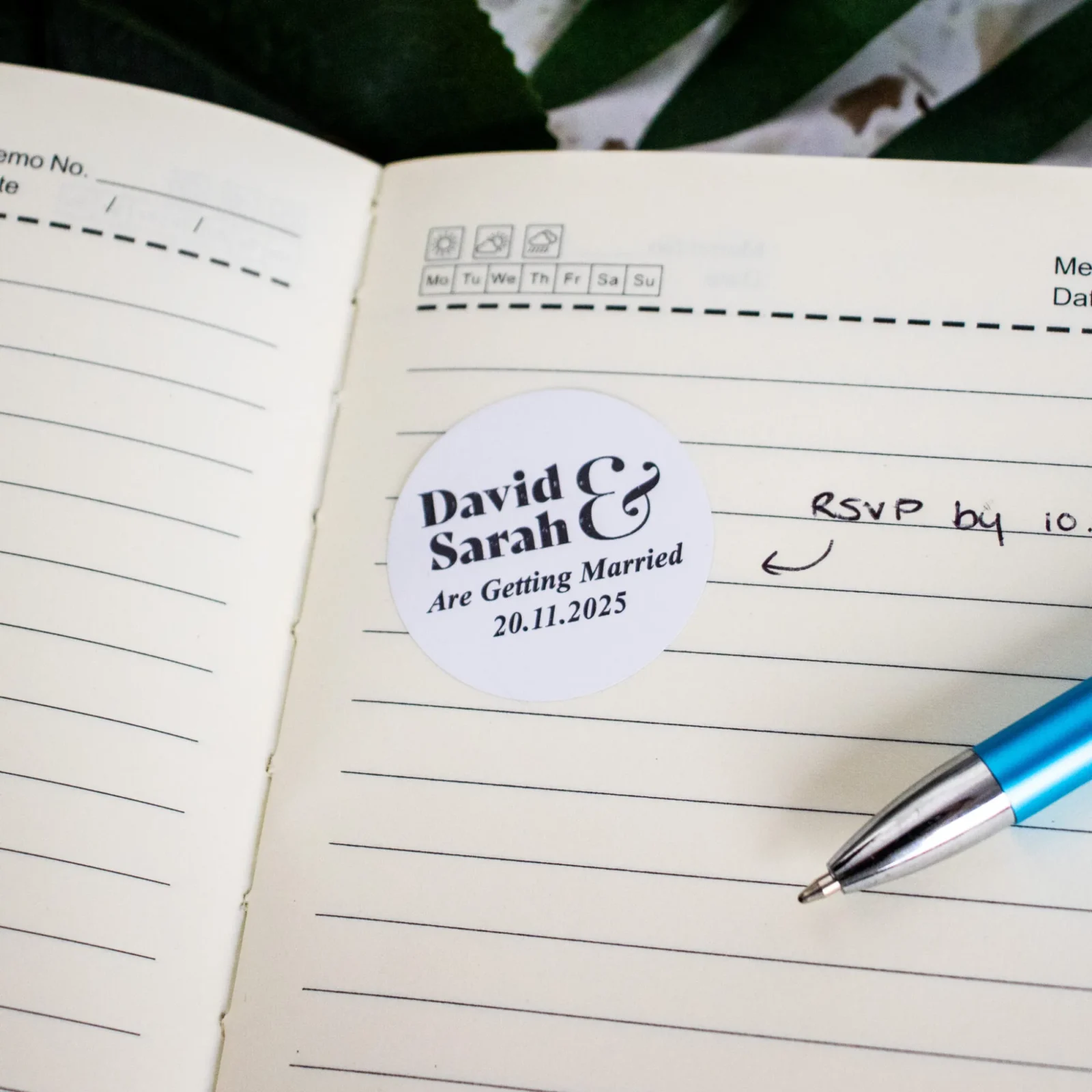 Round Wedding Save The Date Sticker Sets