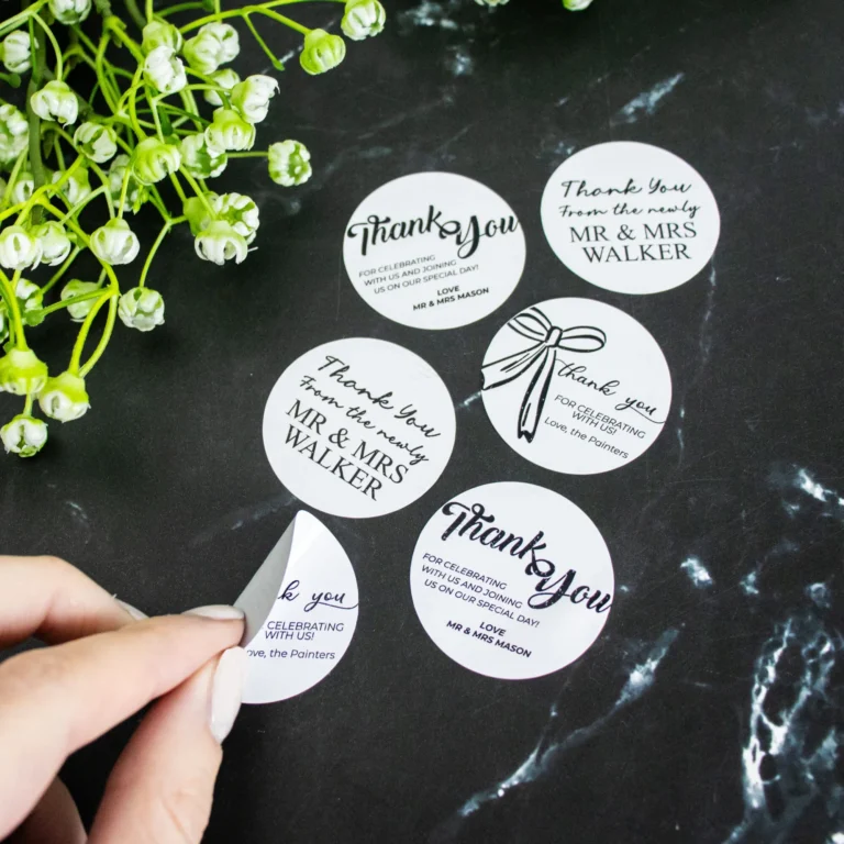 Custom printed round wedding stickers