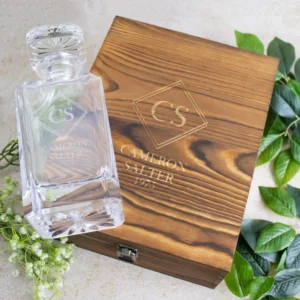 Bar Whiskey Vintage Boxed Decanter Set With Two Glasses