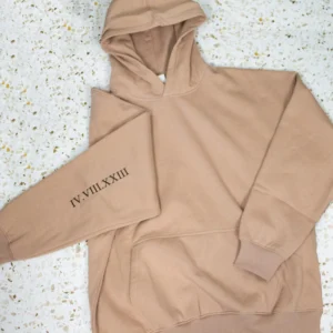 Oversized hoodie or jumper with embroidery