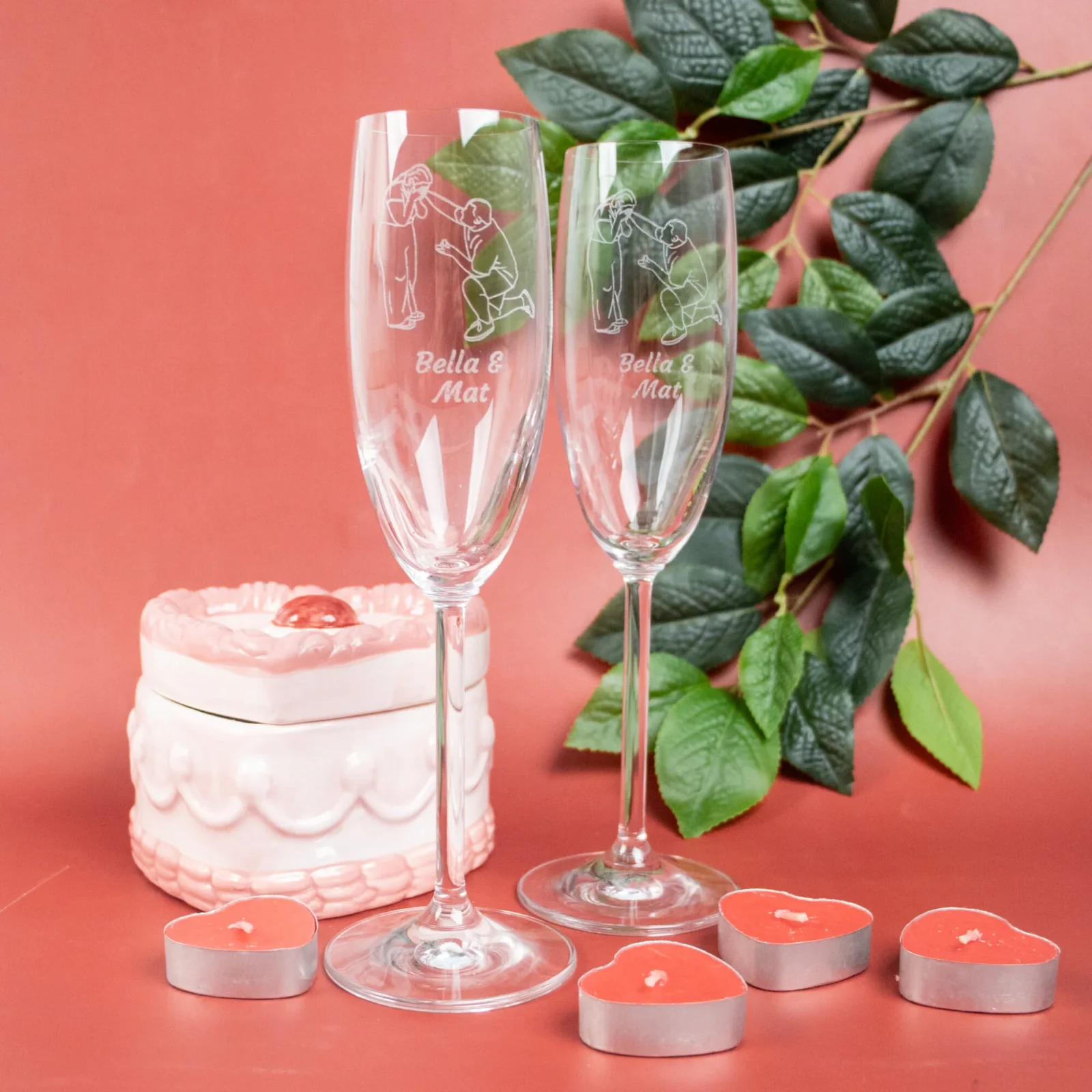 Couples Wedding or Engagement Champagne Flutes